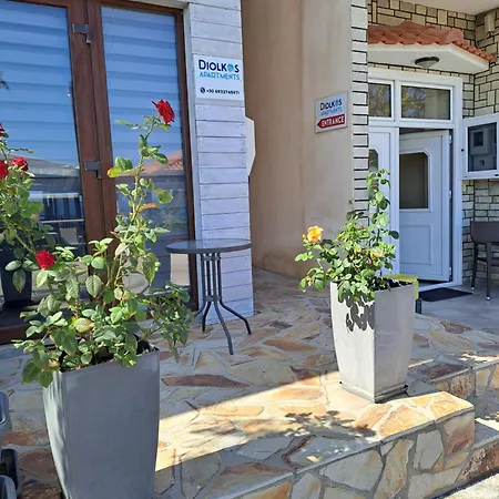 Diolkos Νέα Ρόδα