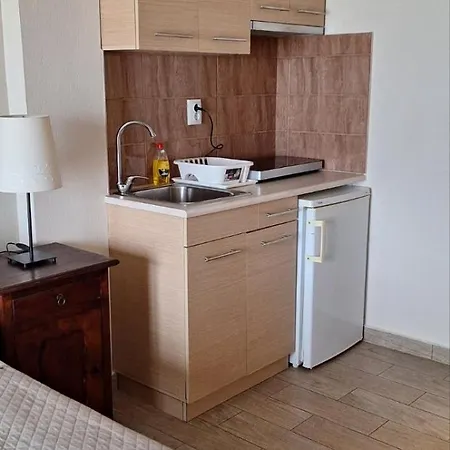 Diolkos Apartament *